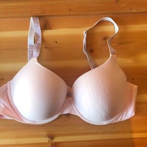 Victoria’s Secret bra